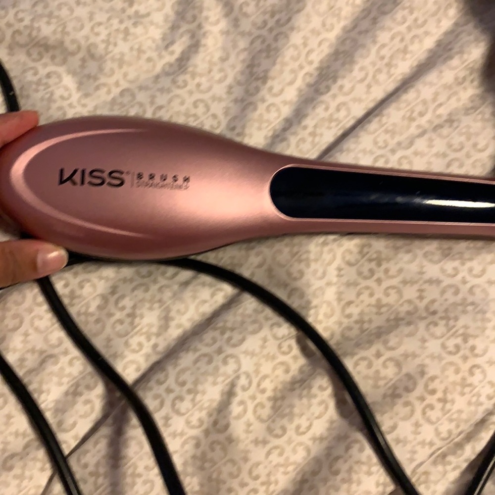 brush straightener